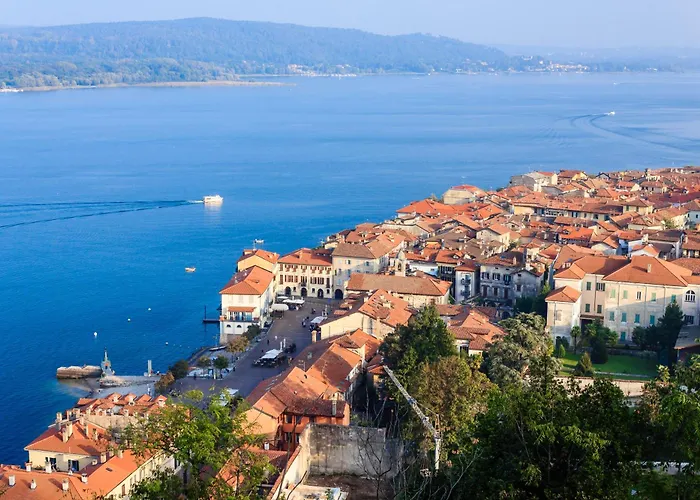 Il Castagno Few Min From - Happy Вилла Castelveccana