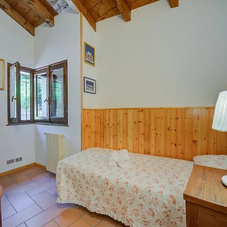 Βίλα Il Castagno Few Min From - Happy