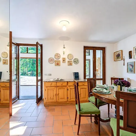 Villa Il Castagno: Few Min From Beach, 2br