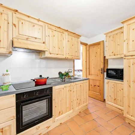 Il Castagno: Few Min From Beach, 2br Villa *