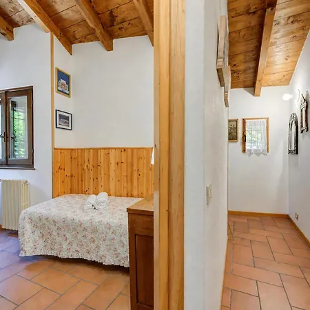 Villa Il Castagno: Few Min From Beach, 2br *